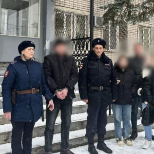 Бывшего полицейского из Гороховца будут судить за взятку в 60 тыс. рублей