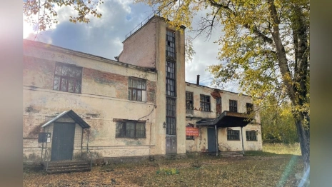 В Вязниках бывшее здание танцпола признали аварийным