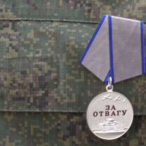 Боец из Владимирской области вытащил товарищей с заминированного поля