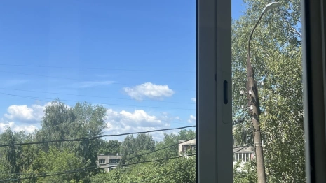 В Кольчугино 3-летний малыш выпал с балкона пятого этажа