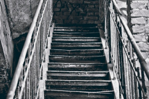 Во владимирской квартире нашли труп со следами уколов