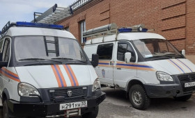 Ковровские спасатели вскрыли дверь в квартиру с трупом внутри