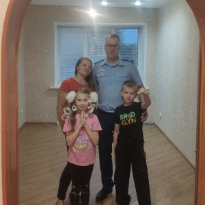 В Судогодском районе женщину с 2 детьми и сестрой-инвалидом оставили в аварийном доме