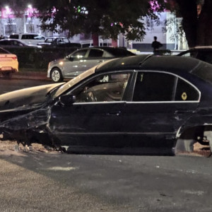 Во Владимире лихач на BMW протаранил 3 иномарки