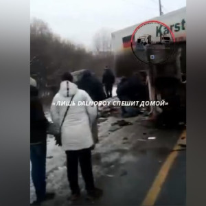 Въезд во Владимирскую область заблокировали попавшие в ДТП фуры