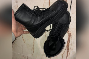 Во Владимирской области начали массово продавать берцы на «Авито»