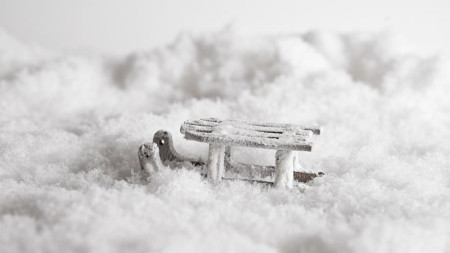 В Коврове девочка провалилась в снег и не смогла выбраться