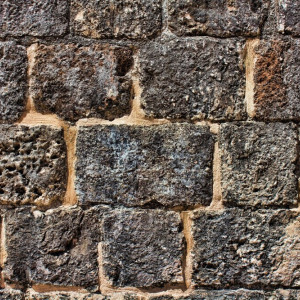 В Суздале в недострое нашли повешенного мужчину