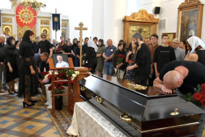 В Гусь-Хрустальном похоронили погибшего в ДТП депутата