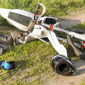 Двое полицейских разбились на мотоцикле во Владимирской области