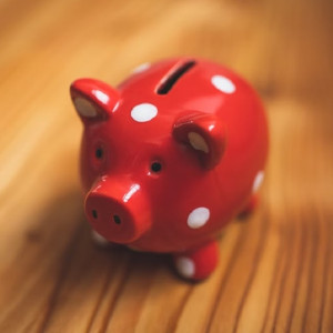 В Гусь-Хрустальном отец выплатил 420 тыс. рублей алиментов после ареста квартиры