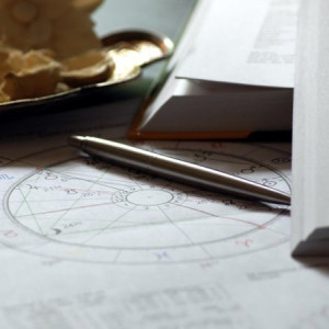 Насыщенный день у водолеев и раков. Гороскоп на 10 января