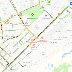 Во Владимире авария у ТЦ парализовала движение в микрорайоне Доброе