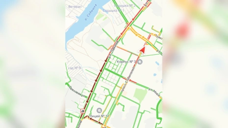 Владимир встал в пробках накануне 8 марта