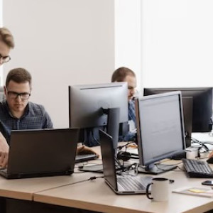 Во Владимирской области предприятия перестанут требовать от работников высшее образование