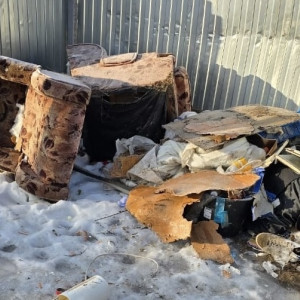 Кладбище Улыбышево под Владимиром завалили мусором