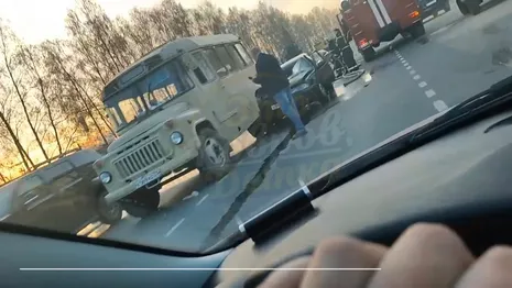 Во Владимирской области 21-летний водитель спровоцировал тройное ДТП