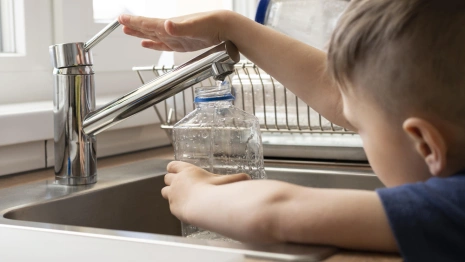 Жители двух владимирских деревень пили воду с железом