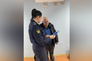 Во Владимирской области жители попытались пронести в суды ножи, боеприпасы и электрошокеры