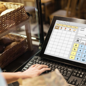 Житель Владимира обокрал 15 магазинов в области