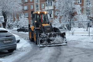 Владимирских автомобилистов попросили убрать машины с 9 улиц на ночь