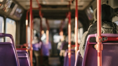 Во владимирском троллейбусе пассажирка сломала ребра