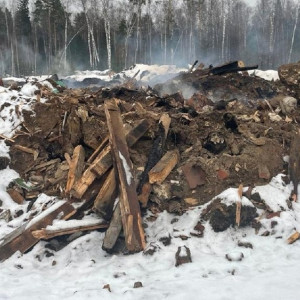 Во Владимирской области рядом с райцентром выросла гора строительных отходов 