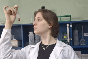 Студентка из Владимира создала самовосстанавливающийся бетон