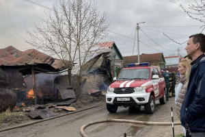 Из сгоревшего дома в Юрьевце спасли двух человек