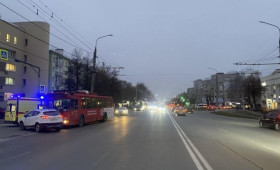 Во Владимире 71-летний дедушка упал в троллейбусе