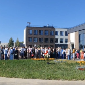 Открытие новой школы в Доброграде показали на видео