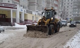 Владимирских автомобилистов попросили убрать машины с 6 улиц на ночь