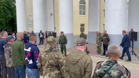 Более 30 добровольцев из Владимирской области отправились на службу по контракту