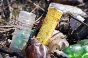 В Коврове поле превратилось в свалку строительных отходов