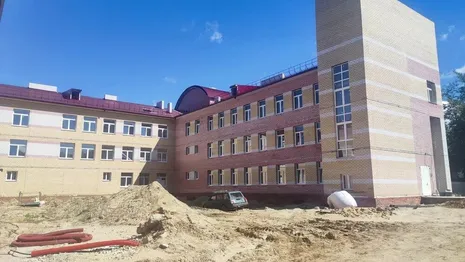 В Вязниках строительство школы на 500 мест завершили на 92%