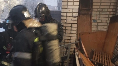 Во Владимире на пожаре эвакуировали 3 детей и 10 взрослых