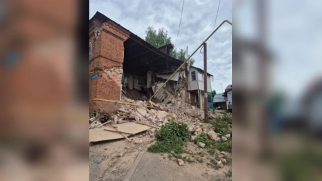 В центре Владимира рухнула стена дома