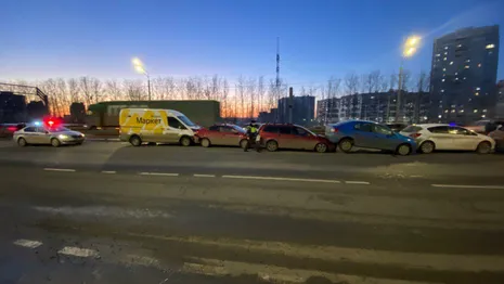 ДТП с «паровозиком» из 6 машин на Пекинке во Владимире устроил 32-летний водитель