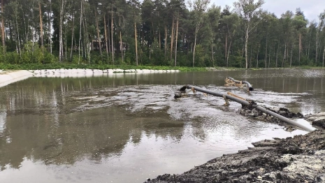 В Селивановском районе занялись расчисткой реки Колпь