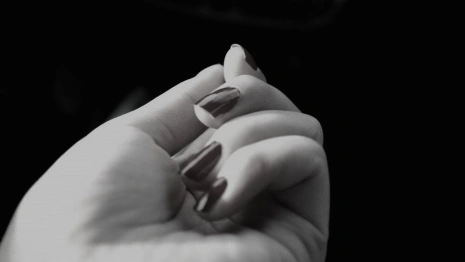 Во Владимире тело совершившей суицид 11-классницы нашла ее мама