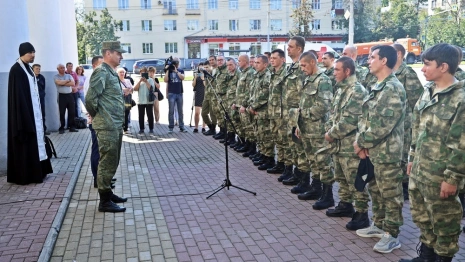 В зону СВО из Владимирской области уехали 60 контрактников