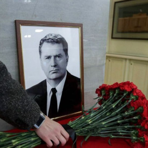 Во Владимире предложили установить мемориальную доску Жириновскому