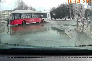 Во Владимире 85-летняя старушка умерла после ДТП с автобусом