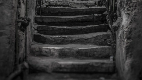 Подвал многоквартирного дома в Муроме затопило канализацией на 70 см