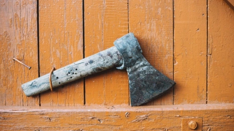 Жителя Гороховца осудили на 8 лет за убийство приятеля молотком и топором