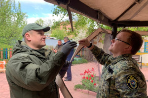 Сотрудники Следкома провели субботник в Муромском доме ребенка