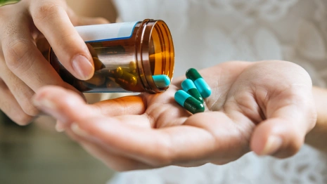 Во Владимире 52-летняя женщина отравилась таблетками