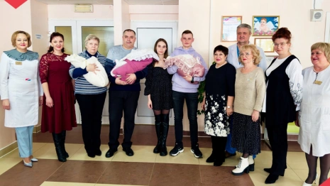 Во Владимире из Областного перинатального центра выписали тройню