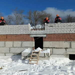 В Гусь-Хрустальном чиновники поставили камеры для слежки за строительством школы