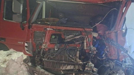 На М-7 во Владимирской области столкнулись две фуры: пострадал один человек